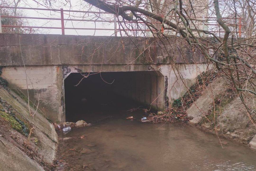 FOTO: Poznáte tento tunel? Medzi generáciami Piešťancov sa šíri nebezpečná výzva