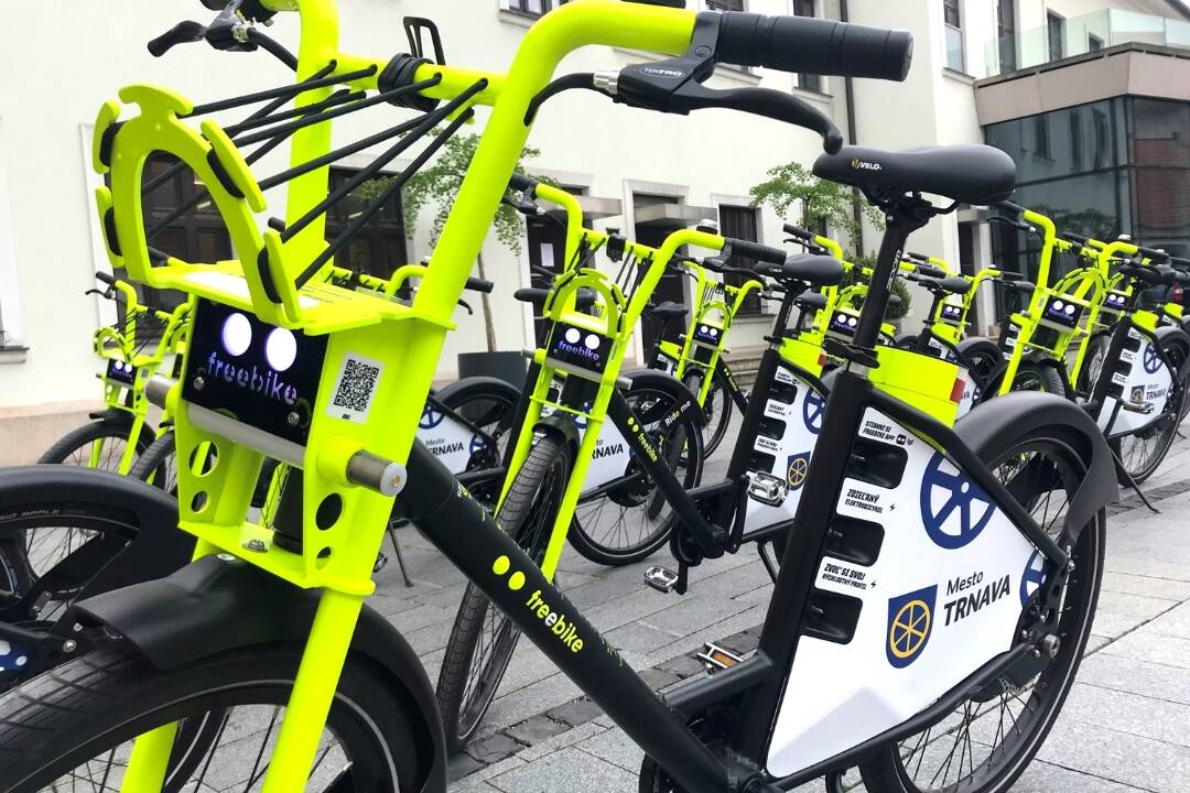 Foto: Zdieľané elektrobicykle sa vrátia do trnavských ulíc. Poznáme výšku poplatku