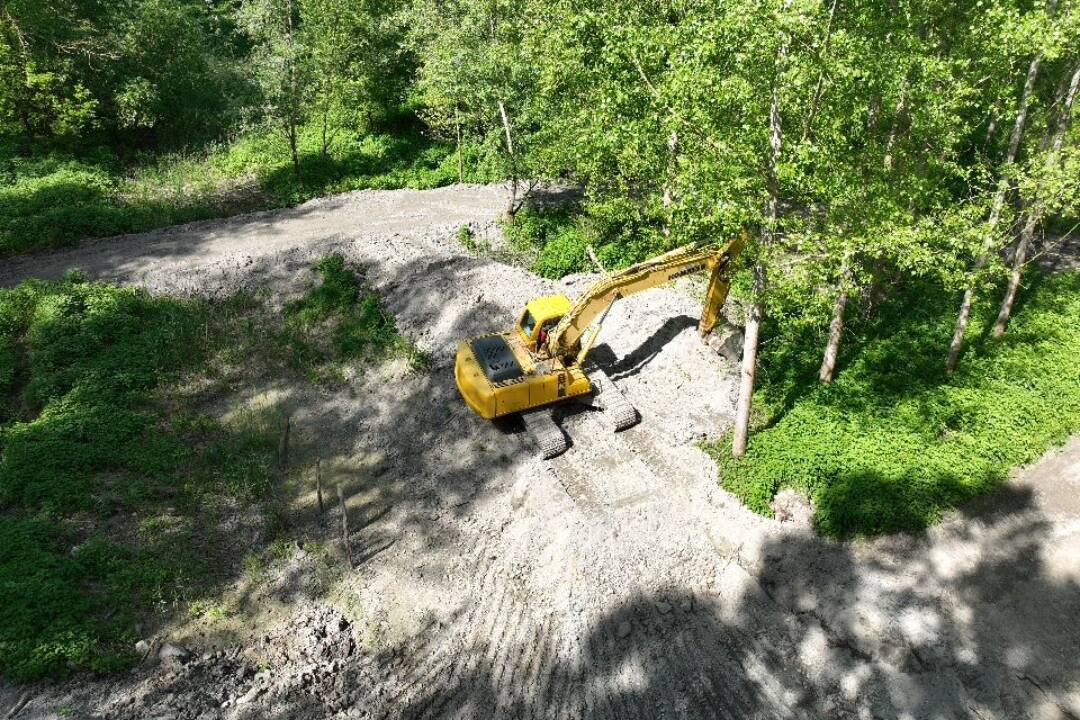 Foto: Do Dunaja vracajú život. Ochranári obnovujú staré rameno veľrieky pri Bodíkoch