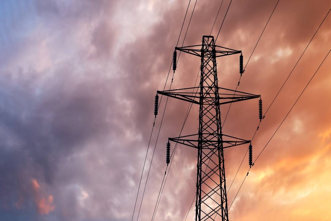 Foto: Trnavu čakajú výpadky elektriny. Prvý júnový týždeň si neposvietia viaceré domácnosti