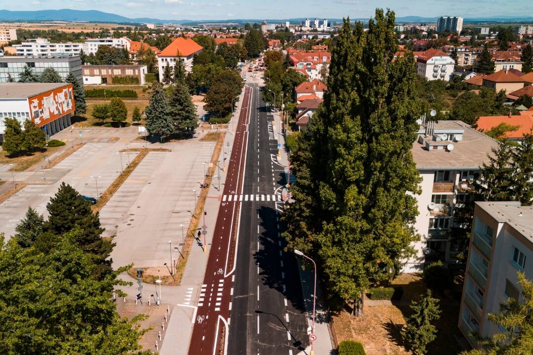 Foto: VIDEO: Rekonštrukcia Bottovej ulice je v ďalšej fáze. Čoskoro bude otvorený úsek pozdĺž areálu STU