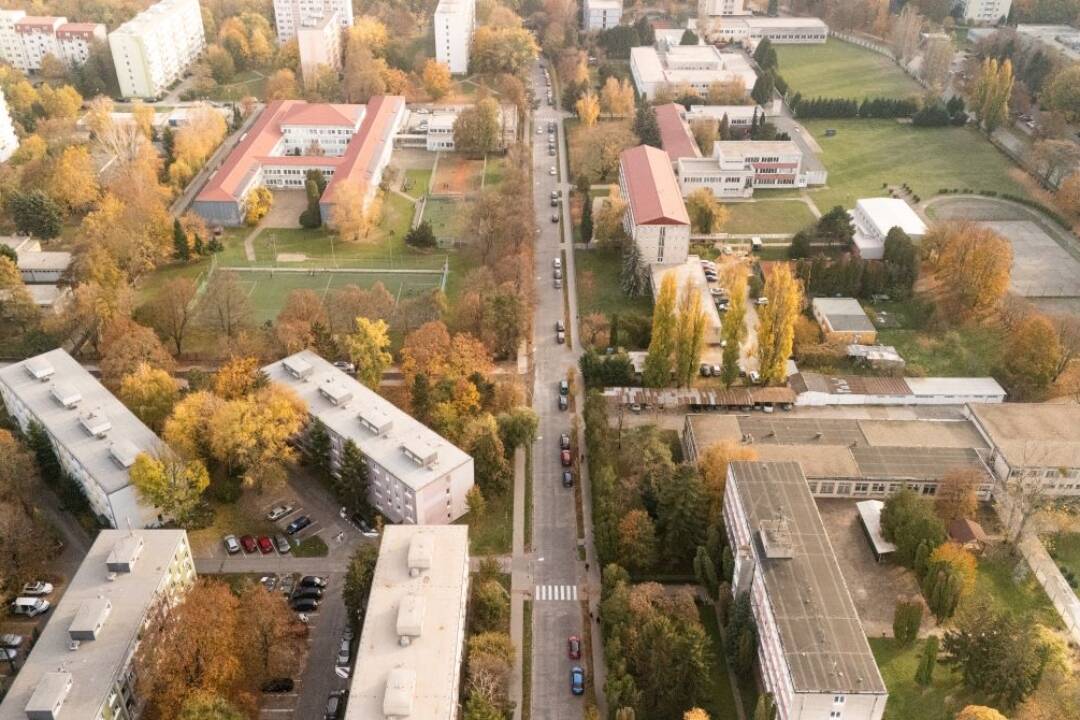 Foto: Na sídlisku Prednádražie sú zmeny v doprave. S jednosmerkami to už preháňate, hnevajú sa Trnavčania