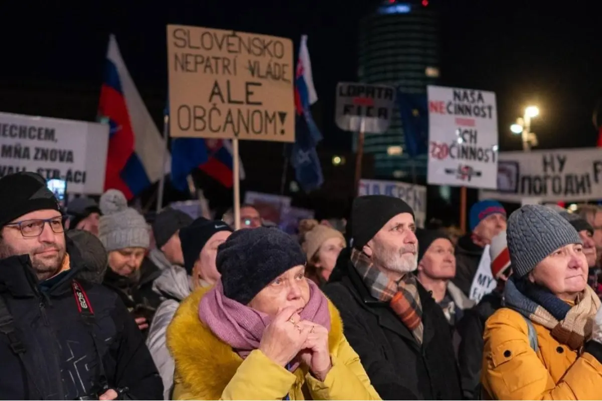 Foto: Na Trojičnom námestí sa v piatok opäť uskutoční protest, tentokrát pôjde o občiansku iniciatívu Slovensko je Európa