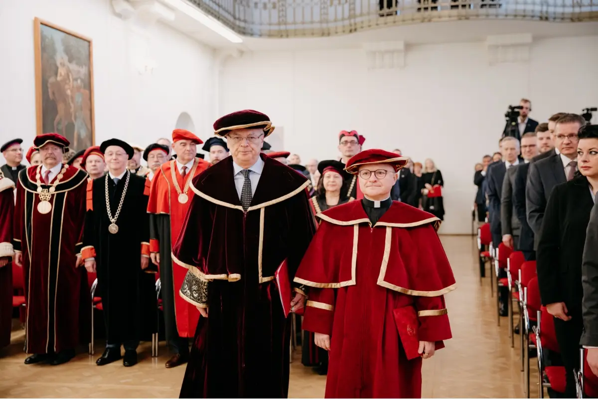 Foto: Trnavská univerzita má nového rektora. Našou úlohou je neustále podporovať intelektuálnu odvahu, zdôraznil Lichner