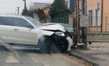 Dopravu v Trnave komplikuje nehoda. Vodiči, využite alternatívnu trasu, na tomto úseku sa zdržíte v oboch smeroch