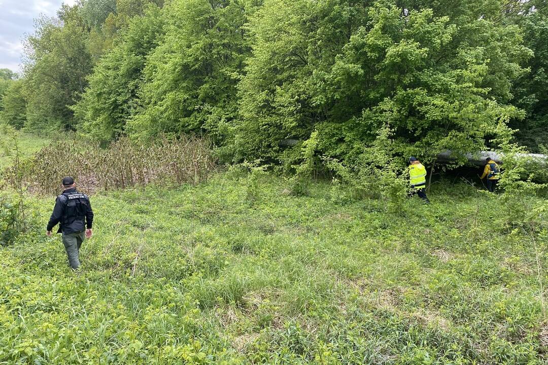 FOTO: Po nezvestnom Milanovi pátrali v povodí Moravy drony aj termokamera, foto 12