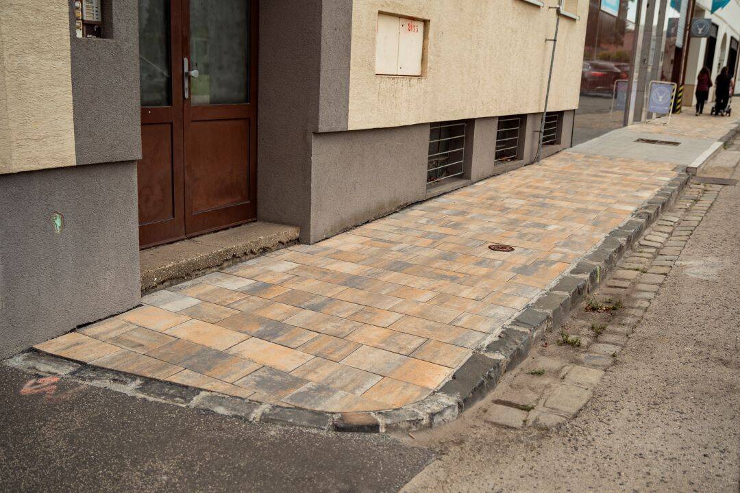 FOTO: Zrekonštruované chodníky v Trnave, foto 6