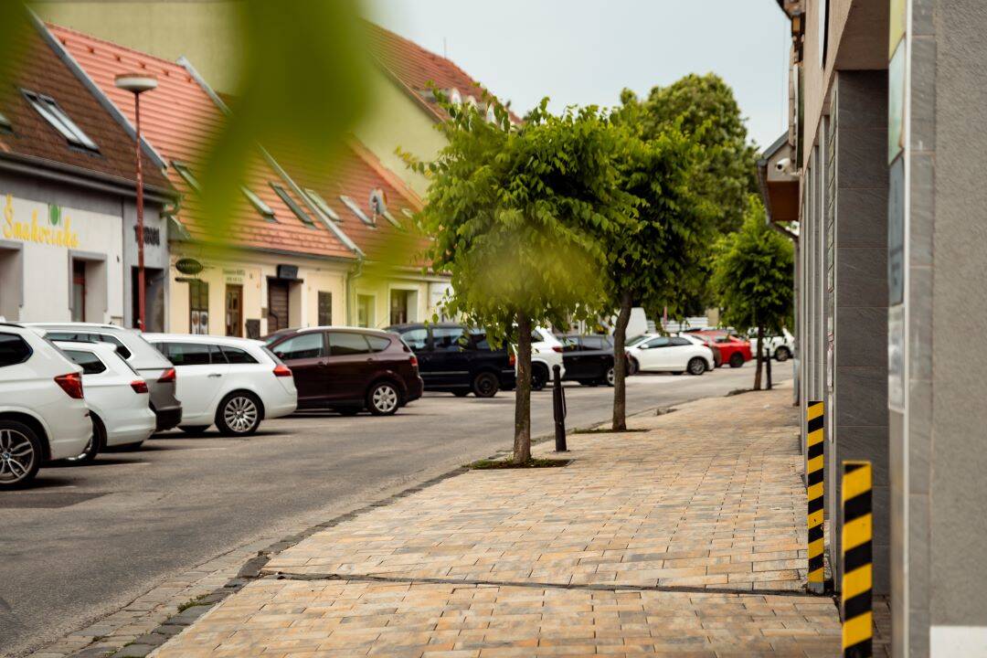 FOTO: Zrekonštruované chodníky v Trnave, foto 8