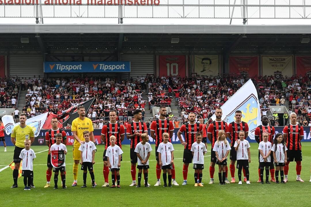 FOTO: Zápas leta Spartak vs. Astron Villa, foto 2