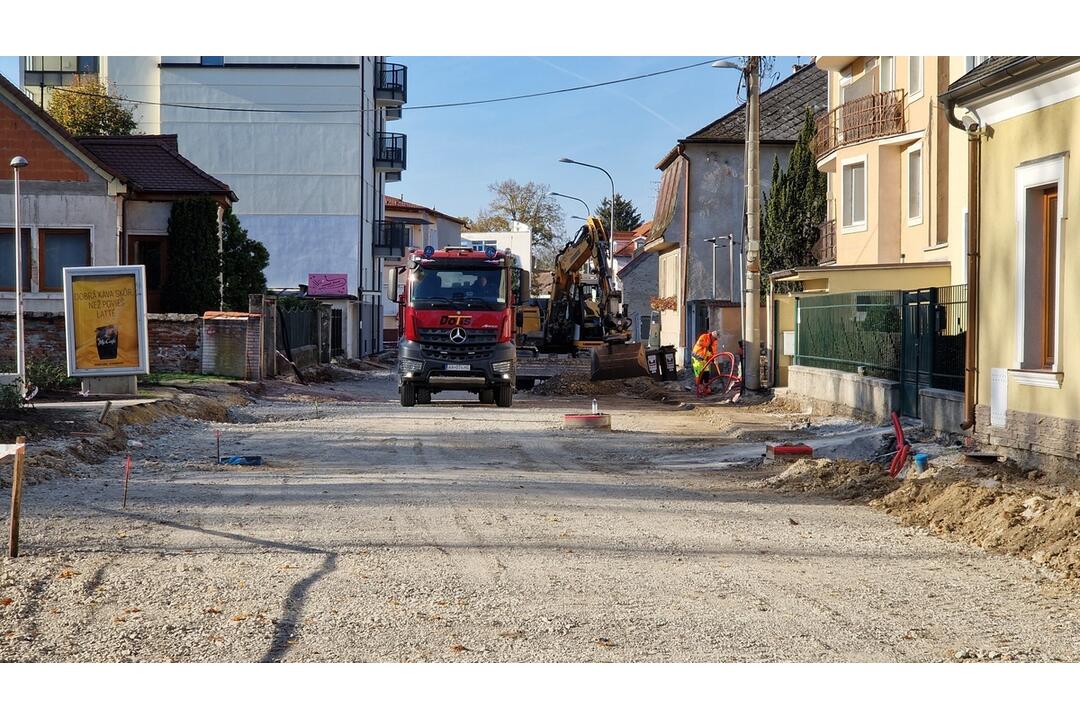 FOTO: Pozrite si, ako pokročili práce na Štúrovej ulici v Piešťanoch, foto 4