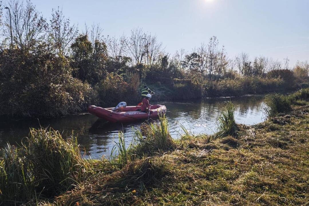 FOTO: Pátracia akcia po nezvestnom mužovi v Sládkovičove, foto 1