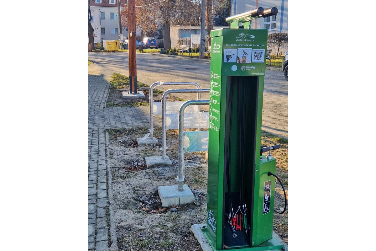 FOTO: Výstavba cyklotrasy Zelená cesta, foto 3